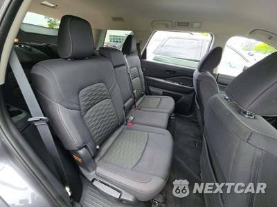 2025 Nissan Pathfinder SV - zdjęcie 17 z 22 - miniatura