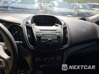 2018 Ford Escape SE - zdjęcie 10 z 23 - miniatura