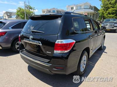 2013 Toyota Highlander Plus - zdjęcie 3 z 22 - miniatura