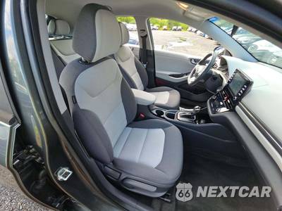 2020 Hyundai Ioniq Hybrid Blue - zdjęcie 18 z 29 - miniatura