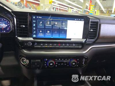 2026 Chevrolet Silverado 1500 High Country Crew Cab Short Bed 3LZ - zdjęcie 10 z 21 - miniatura