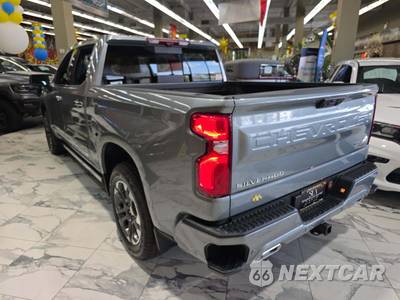 2026 Chevrolet Silverado 1500 High Country Crew Cab Short Bed 3LZ - zdjęcie 2 z 21 - miniatura