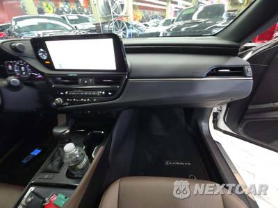 2023 Lexus ES 350 - zdjęcie 19 z 24 - miniatura
