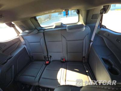 2021 GMC Yukon Denali 5SA - zdjęcie 14 z 24 - miniatura