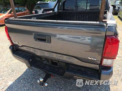 2022 Toyota Tacoma SR5 Extended Cab Long Bed w/Rear Doors - zdjęcie 31 z 43 - miniatura