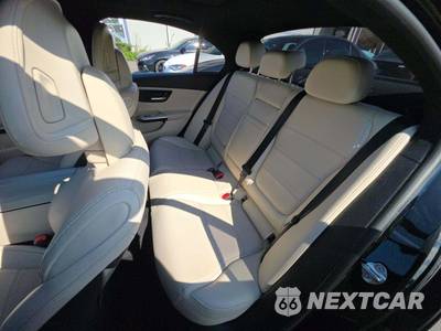 2023 Mercedes-Benz C 300 4MATIC Sedan - zdjęcie 13 z 33 - miniatura