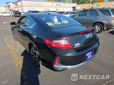2017 Honda Accord Coupe EX - zdjęcie 2 z 41 - miniatura
