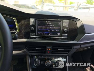 2023 Volkswagen Jetta SE - zdjęcie 10 z 21 - miniatura