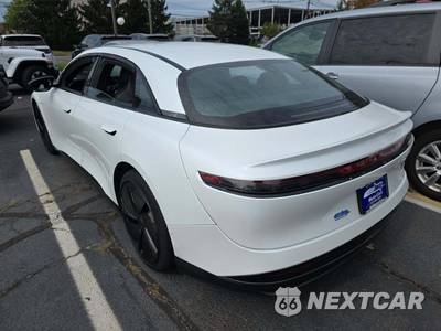 2024 Lucid Air Pure - zdjęcie 2 z 21 - miniatura