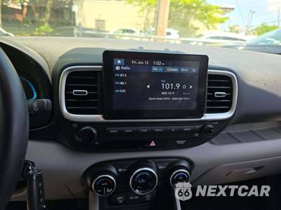 2023 Hyundai Venue SEL - zdjęcie 10 z 25 - miniatura