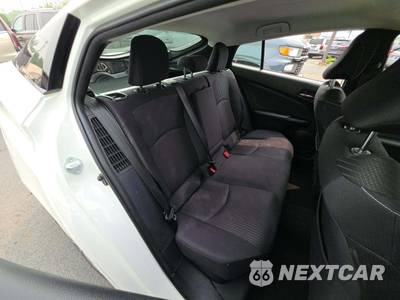 2021 Toyota Prius Prime LE - zdjęcie 16 z 25 - miniatura