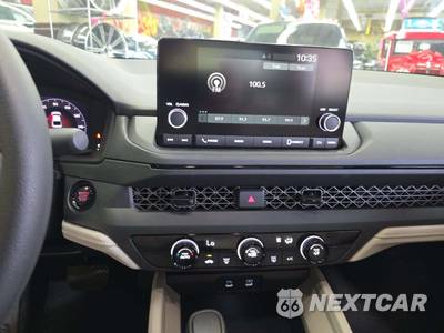 2025 Honda Accord Sedan LX - zdjęcie 10 z 22 - miniatura