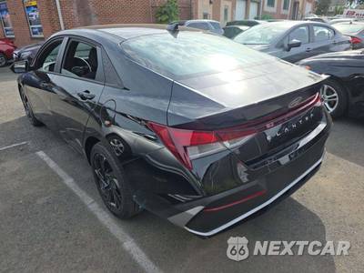 2026 Hyundai Elantra SEL Sport - zdjęcie 2 z 22 - miniatura