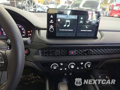 2026 Honda Accord Sedan LX - zdjęcie 10 z 22 - miniatura