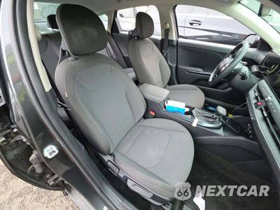 2025 Kia K4 LXS - zdjęcie 18 z 26 - miniatura