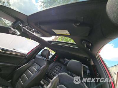 2016 Volkswagen Golf GTI S Hatchback w/Performance Pkg - zdjęcie 11 z 23 - miniatura