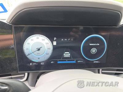 2025 Hyundai Elantra SEL Convenience - zdjęcie 9 z 28 - miniatura