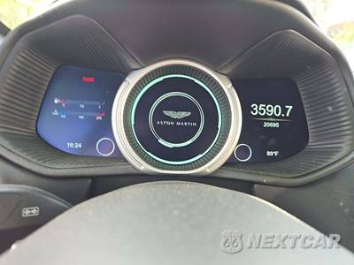 2017 Aston Martin DB11 Launch Edition - zdjęcie 9 z 23 - miniatura