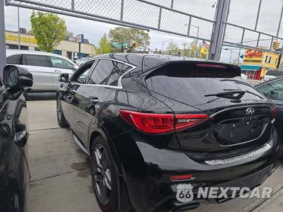 2018 INFINITI Sport - zdjęcie 2 z 22 - miniatura
