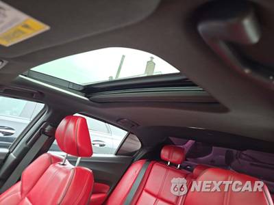 2019 Acura TLX w/Technology & A-Spec Pkgs (Red Interior) - zdjęcie 11 z 22 - miniatura