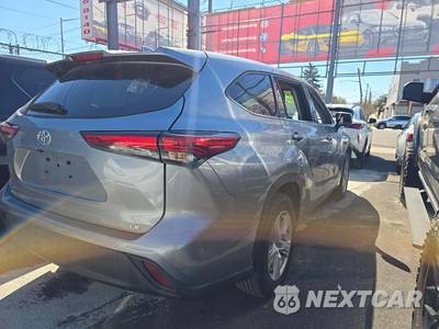 2021 Toyota Highlander LE - zdjęcie 3 z 24 - miniatura