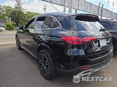 2023 Mercedes-Benz GLC 300 - zdjęcie 2 z 22 - miniatura
