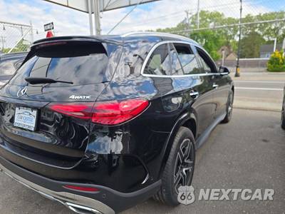 2023 Mercedes-Benz GLC 300 - zdjęcie 3 z 22 - miniatura
