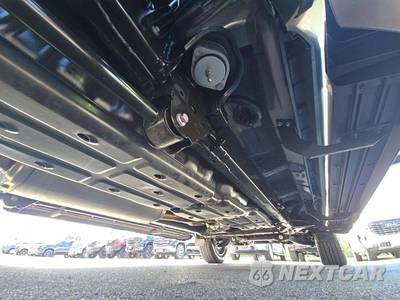 2026 Toyota Tundra Limited Crew Cab Short Bed - zdjęcie 14 z 17 - miniatura