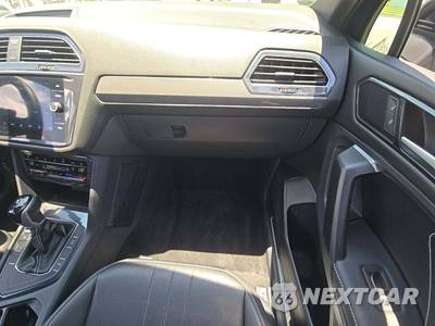 2023 Volkswagen Tiguan SE R-Line Black - zdjęcie 19 z 20 - miniatura
