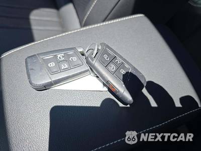 2023 Volkswagen Tiguan SE R-Line Black - zdjęcie 8 z 20 - miniatura