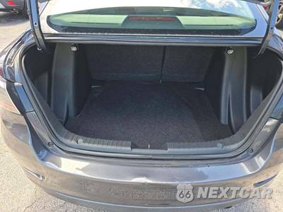 2018 Toyota Yaris iA Sedan - zdjęcie 14 z 27 - miniatura