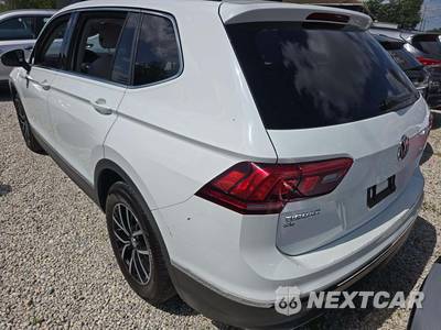 2021 Volkswagen Tiguan SE - zdjęcie 2 z 24 - miniatura