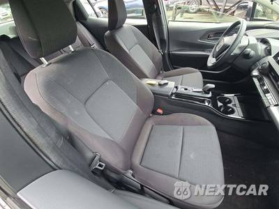 2025 Toyota Prius LE - zdjęcie 18 z 23 - miniatura