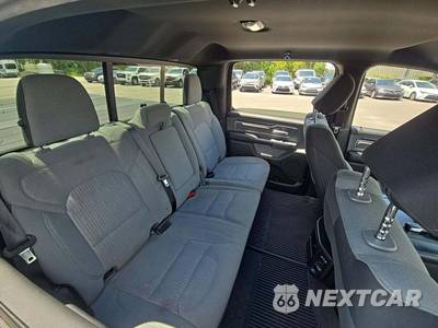 2021 Ram 1500 Big Horn Crew Cab Short Bed - zdjęcie 16 z 27 - miniatura