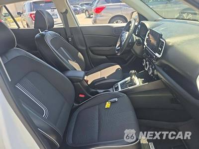 2023 Hyundai Venue Limited - zdjęcie 18 z 24 - miniatura