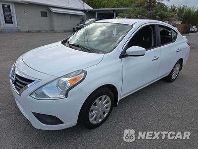 2017 Nissan Versa Sedan SV - zdjęcie 1 z 27 - miniatura