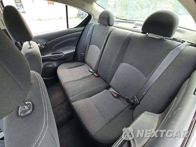 2017 Nissan Versa Sedan SV - zdjęcie 13 z 27 - miniatura