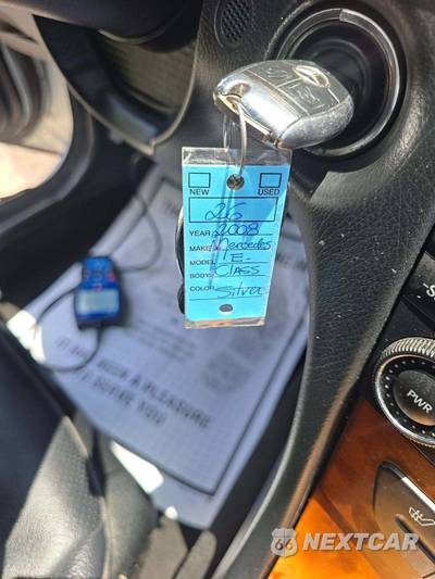 2008 Mercedes-Benz E 350 Sedan - zdjęcie 8 z 23 - miniatura