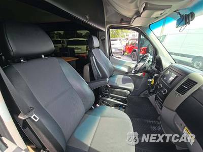 2018 Mercedes-Benz Sprinter 2500 Passenger Van High Roof 144.3" WB - zdjęcie 19 z 25 - miniatura