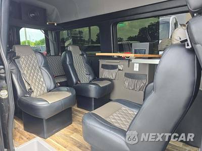 2018 Mercedes-Benz Sprinter 2500 Passenger Van High Roof 144.3" WB - zdjęcie 17 z 25 - miniatura