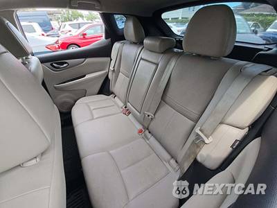 2020 Nissan Rogue Sport SL - zdjęcie 13 z 26 - miniatura