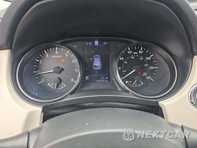 2020 Nissan Rogue Sport SL - zdjęcie 9 z 26 - miniatura