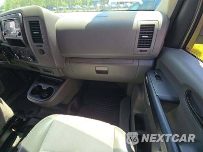 2018 Nissan NV2500 HD Cargo S Standard Roof 146.1" WB - zdjęcie 18 z 25 - miniatura