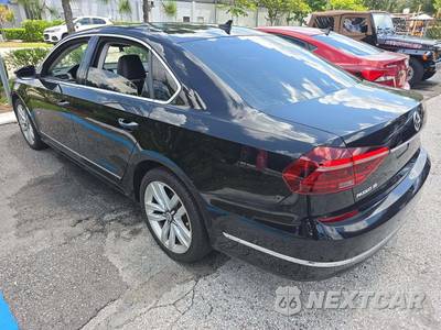 2017 Volkswagen Passat 1.8T SE w/Technology - zdjęcie 2 z 26 - miniatura