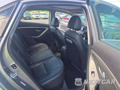 2013 Hyundai Elantra GT Hatchback - zdjęcie 12 z 26 - miniatura