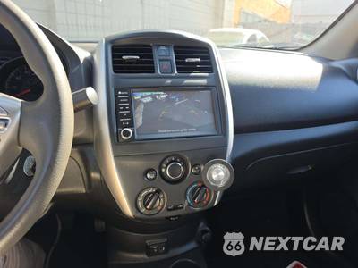 2019 Nissan Versa Sedan SV - zdjęcie 7 z 19 - miniatura