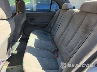 2005 Hyundai Elantra GT Sedan - zdjęcie 13 z 42 - miniatura