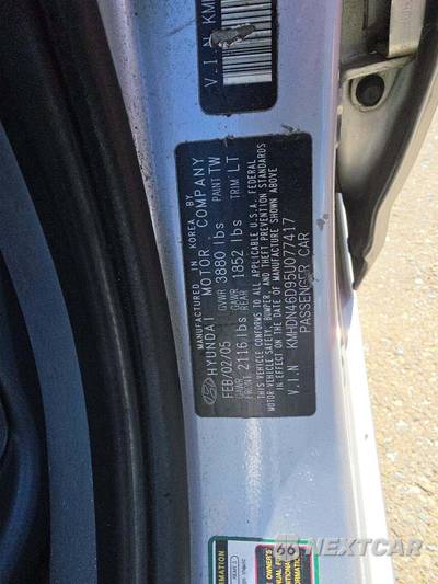 2005 Hyundai Elantra GT Sedan - zdjęcie 5 z 42 - miniatura
