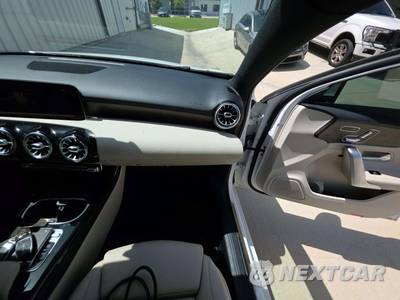 2019 Mercedes-Benz A 220 - zdjęcie 19 z 35 - miniatura