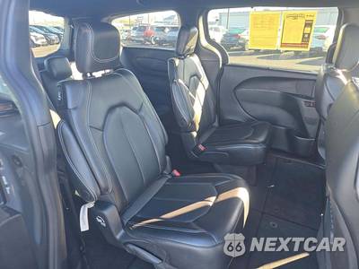 2025 Chrysler Pacifica Select 121.6" WB - zdjęcie 14 z 20 - miniatura